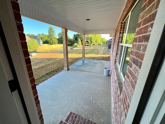 3rd image of 2304 N Kathryn Ln