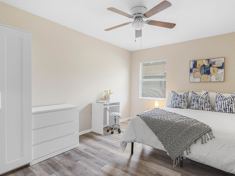 Disclaimer: This photo has been staged. Not all furnishings seen will be included.
