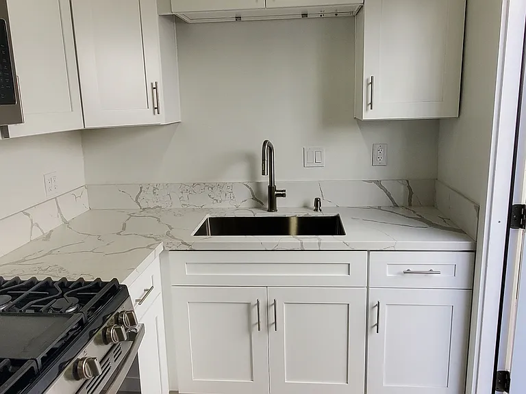 1428 E 8th St #1434 — Photo 5