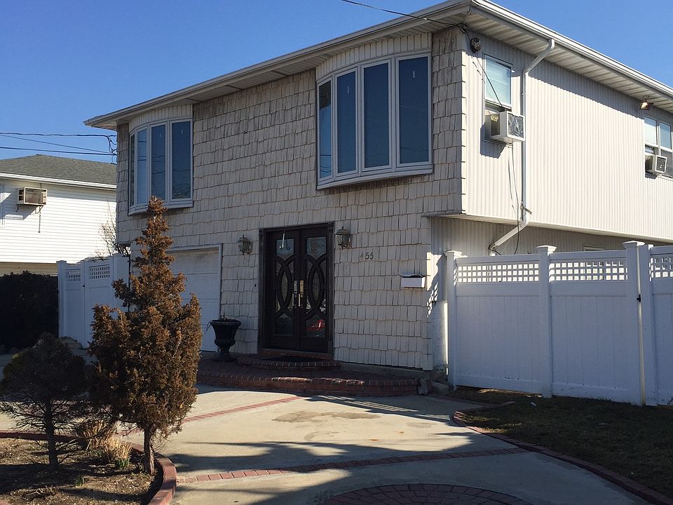 2nd image of 455 Nassau Ave