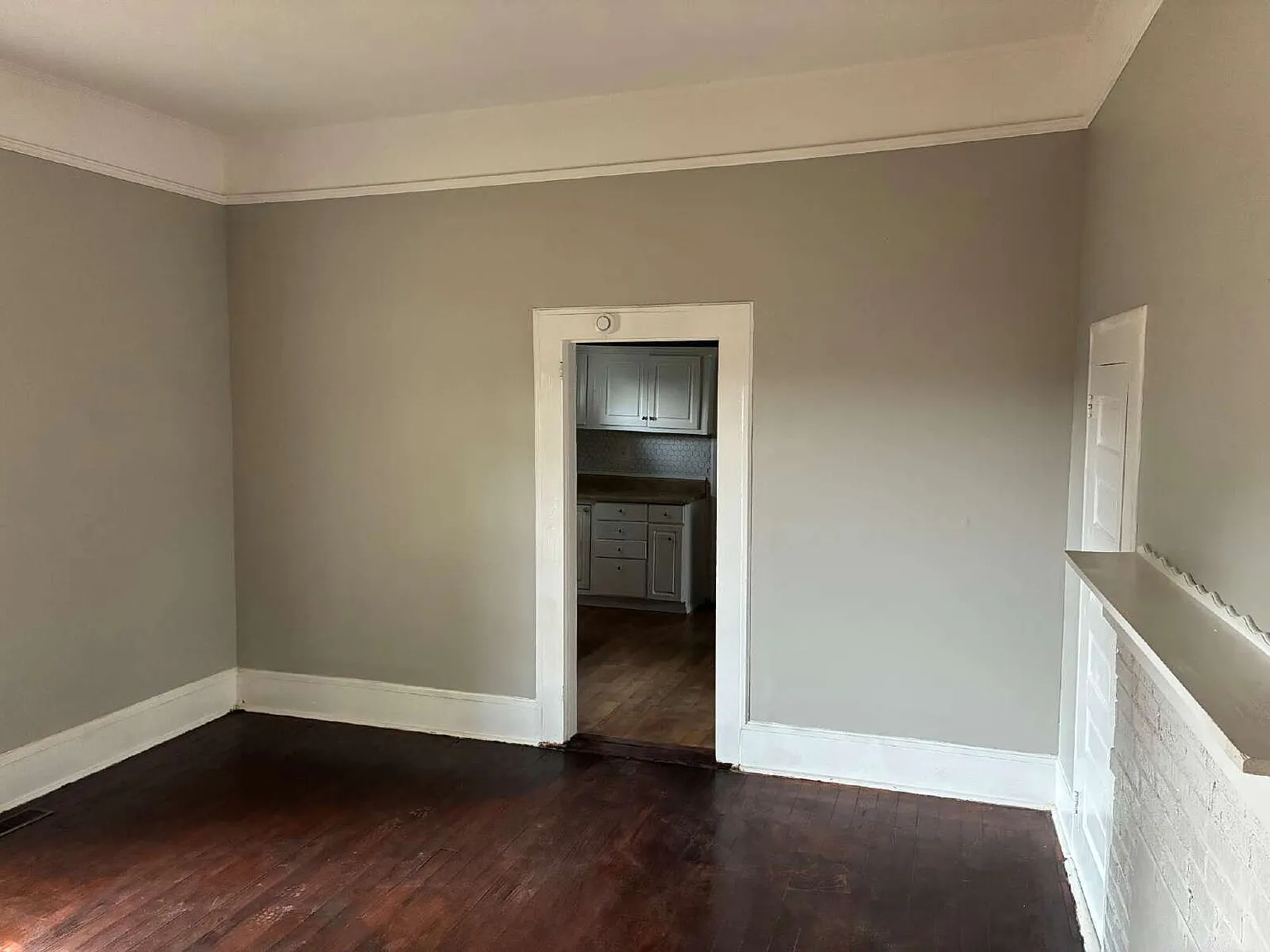 2 bed, 2.0 bath, 912 sqft, $1,350 — Photo 2