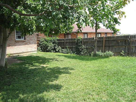 3rd image of 5093 Left Hand Ln