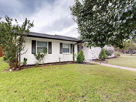 2nd image of 3264 Northaven Rd