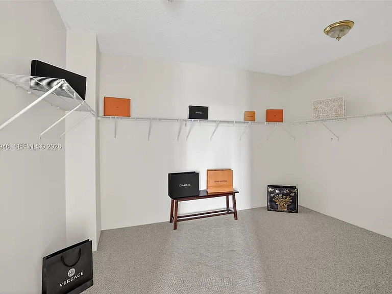 19707 Turnberry Way #7F — Photo 26