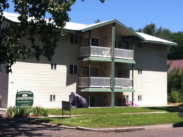Cottonwood Apts - 1045 S 3rd St. - 11 (21-27)