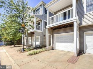 12826 Fair Briar Ln, Fairfax, VA