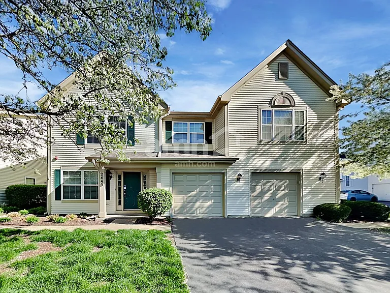 2440 Frost Dr — Photo 1
