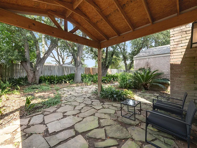 3811 Wood Stone Walk Dr — Photo 18