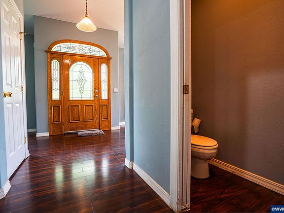 5th image of 4120 45th Ave NE