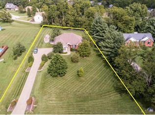 2401 Eastwood Cir, Crestwood, KY 40014