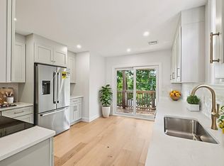 32 Larch St #32, Brighton, MA 02135