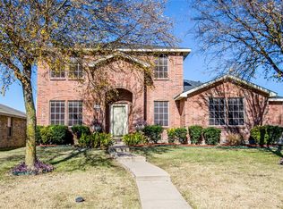 1419 Gentle Rain Dr, Lancaster, TX 75134