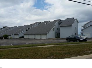 208 Park Ave APT 1, Conneaut, OH 44030
