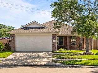445 Decoster Blvd, Alvin, TX 77511