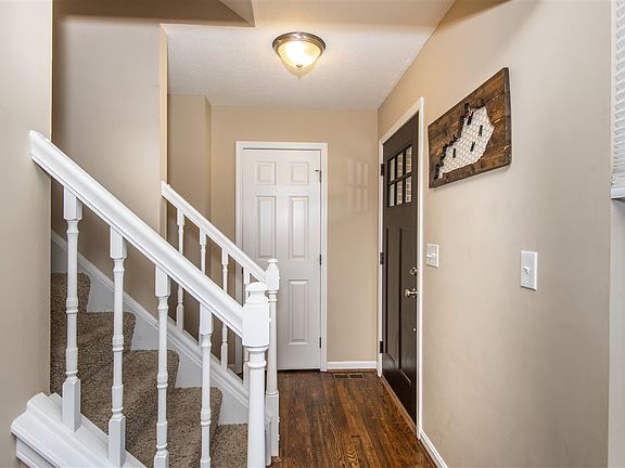 5th image of 1103 Amblewood Ct