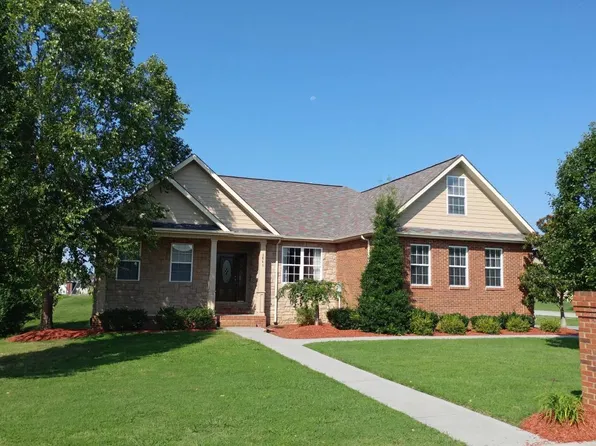 1641 Lindenhall Dr, Alcoa, TN 37701