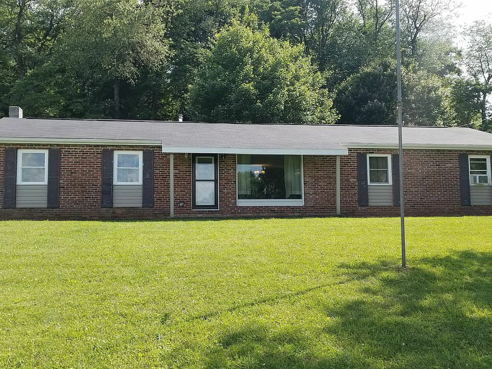 1st image of 14 Dunlap Dr
