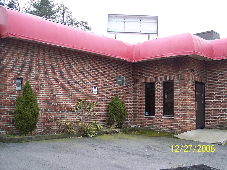 625 Main Rd — Photo 1