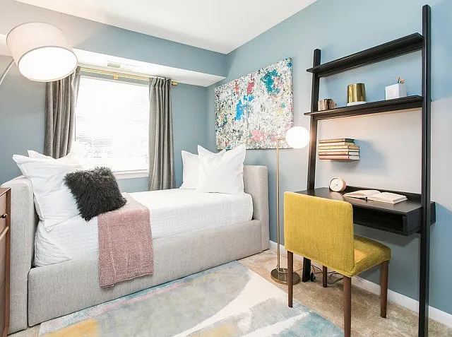 Crofton Village Apartments — Photo 12