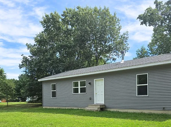 8659 Wood View Dr, Lake, MI 48632