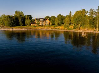 139 W Shore Rd, Grand Isle, VT 05458