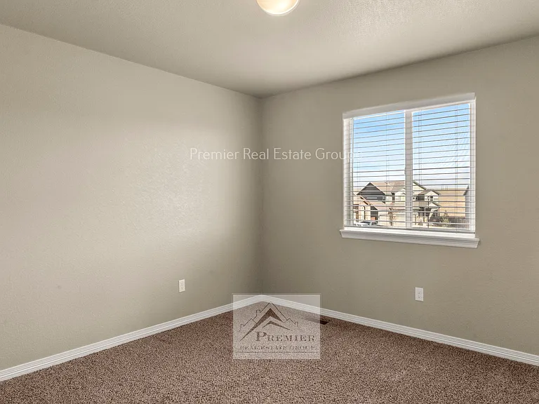 6105 Fiddle Way — Photo 17