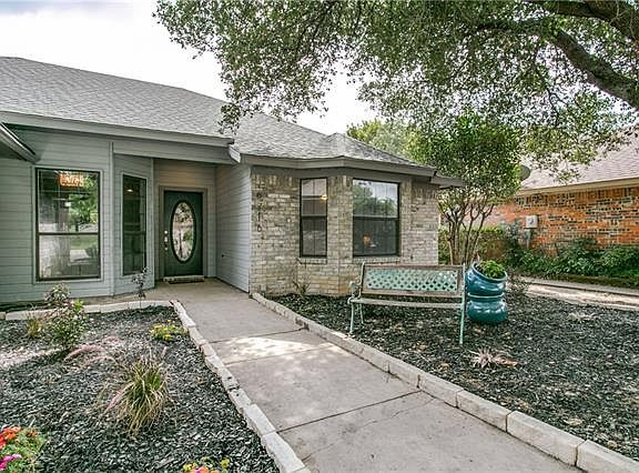 3rd image of 6716 Megan Ln