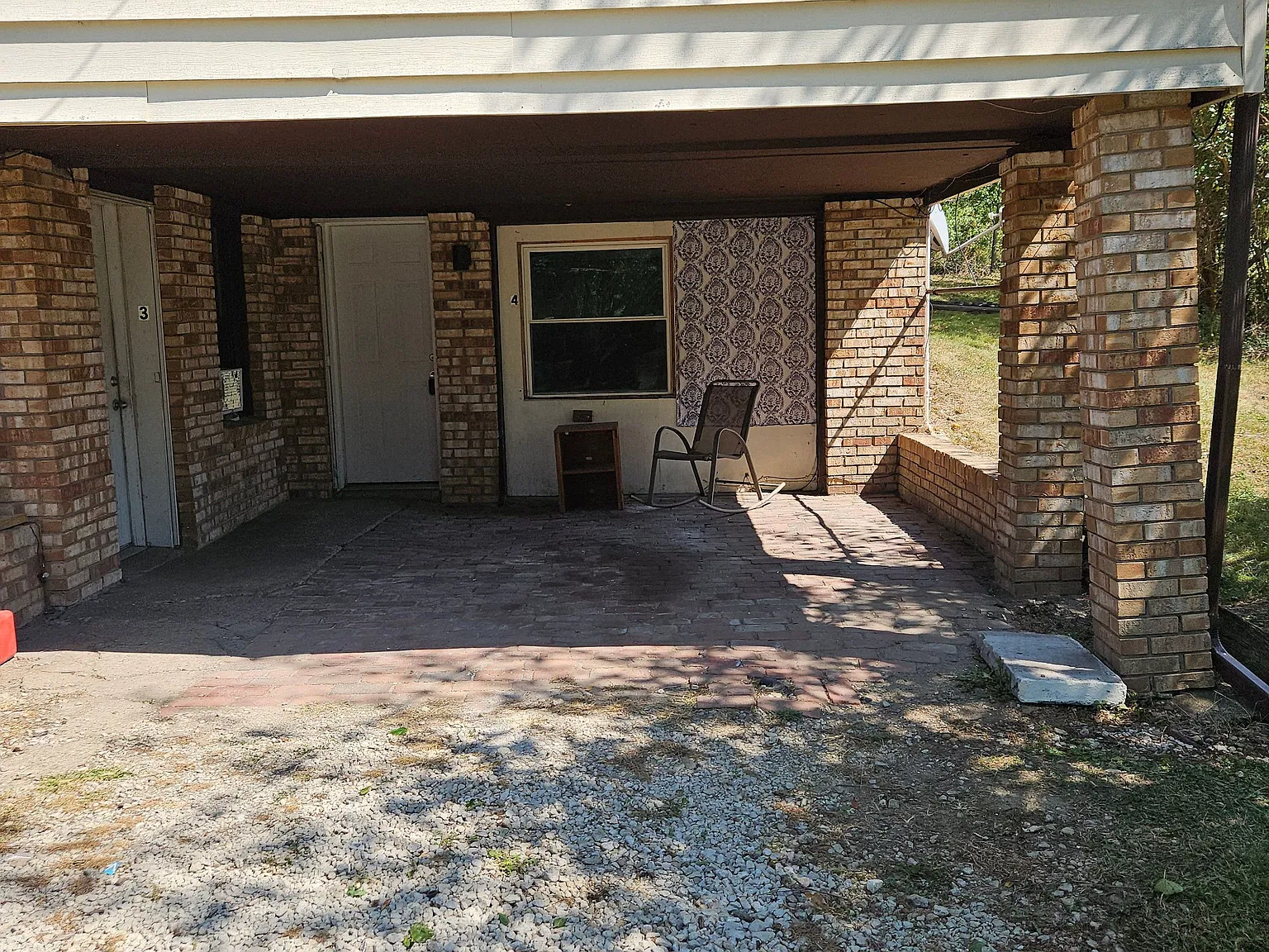 1-bedroom efficiency apartment on the ground floor — Photo 1