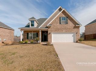 223 Misty Valley Ln, Bonaire, GA 31005