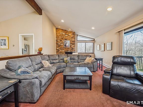 5th image of 251 Saddle Hill Road