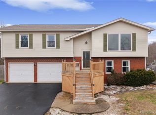 6828 Farnsley Knob Road, Elizabeth, IN 47117