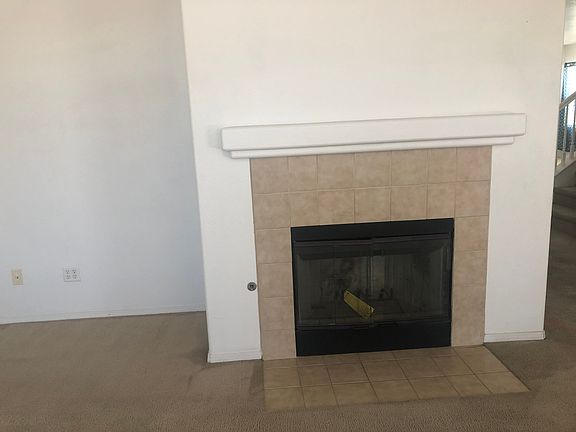 3rd image of 10998 Cochita St