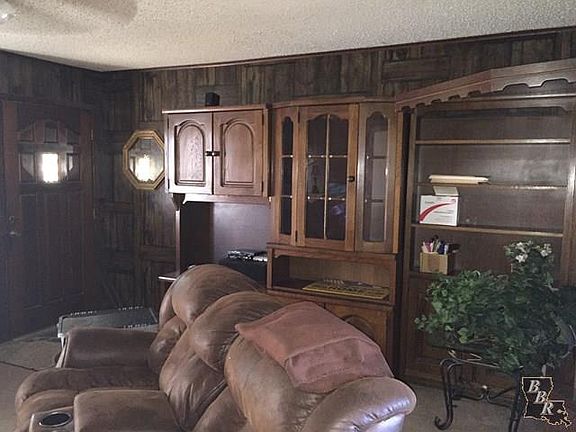 2nd image of 1283 Roberts Dr