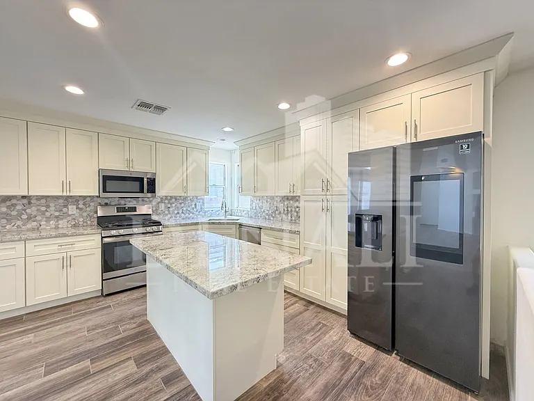 1275 E Marcella Ln — Photo 6