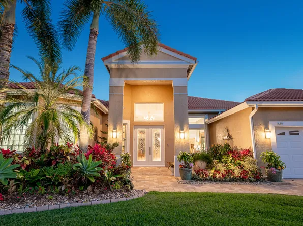 1449 SE Kentallon Lane, Port St Lucie, FL 34952