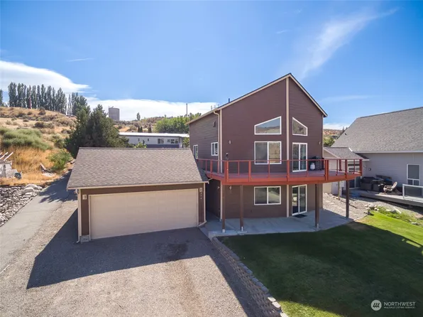 216 Willow View Drive, Orondo, WA 98843