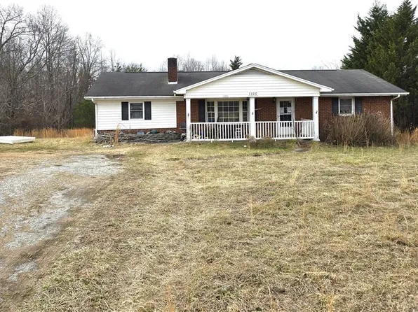 1195 Rogers Rd, Mount Airy, NC 27030