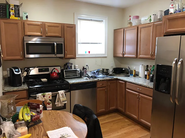 182 Calumet St #1 — Photo 3