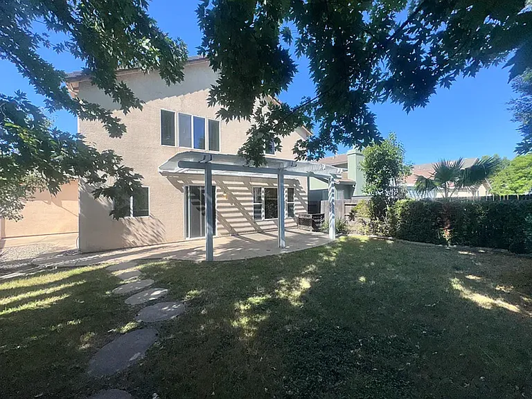 1908 Terracina Cir — Photo 23