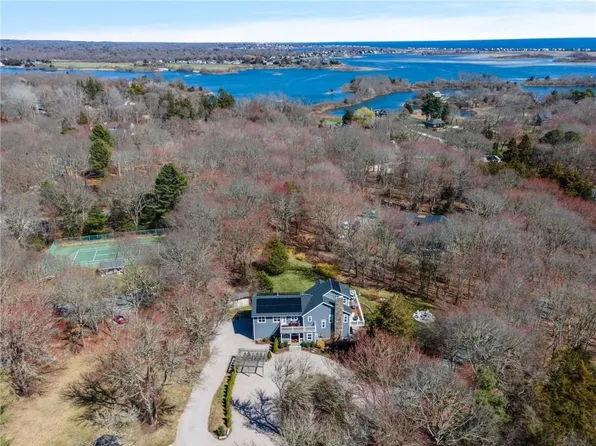2 Colony Rd, Charlestown, RI 02813