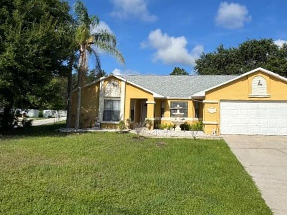 3rd image of 822 Valnera Ct