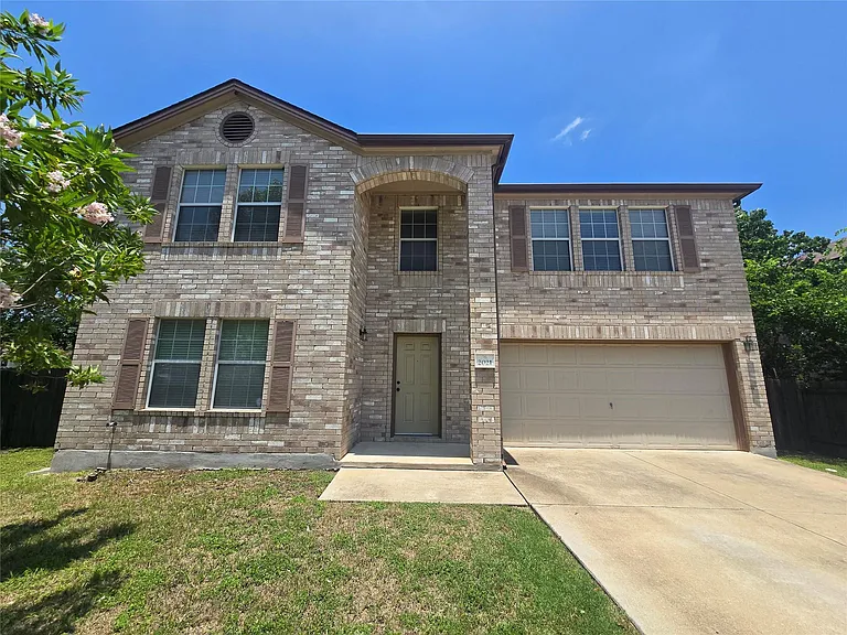 2021 Rim Rock Dr — Photo 1