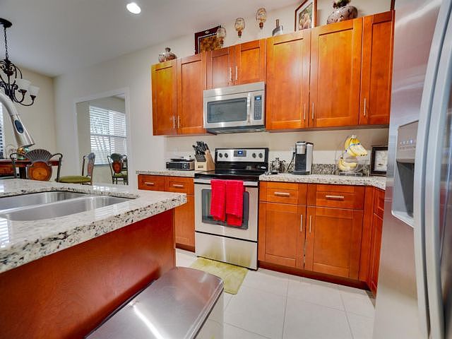 1st image of 4921 NW 59th St