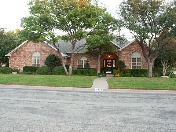 2nd image of 5122 Beverly Dr
