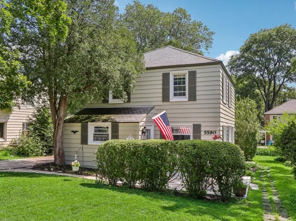 5590 Angle LANE, Greendale, WI 53129