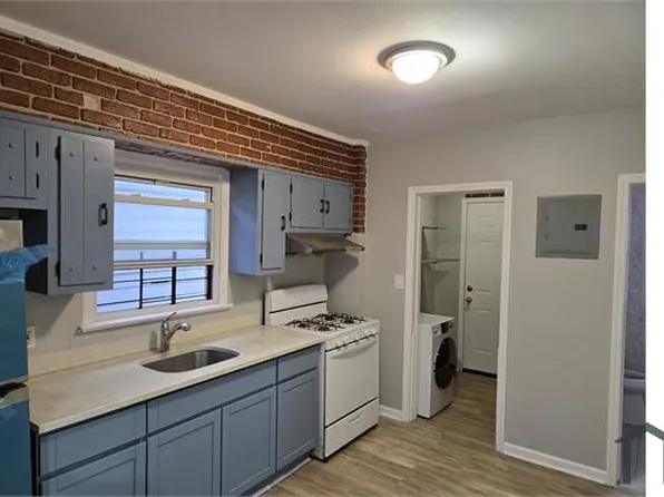 322 Hillside Ave #2, Staten Island, NY 10304