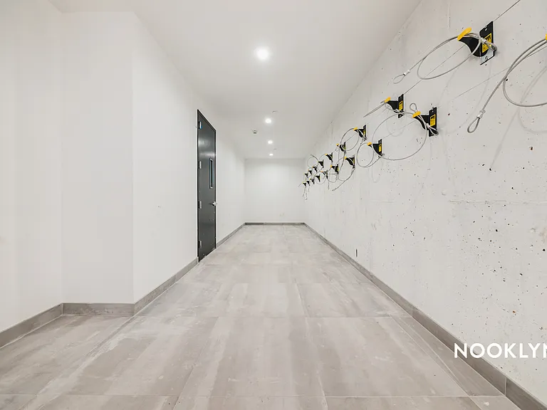 380 Grove St #3C — Photo 19