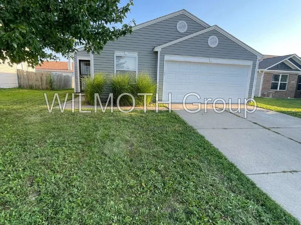 1416 Dowell St, Greenwood, IN 46143