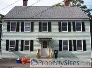 9 South St, Newmarket, NH 03857