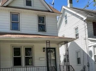 324 High St, Westville, NJ 08093